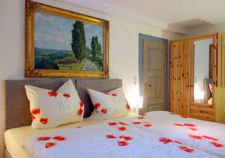 Schlafzimmer Erdgeschoss Bild 2